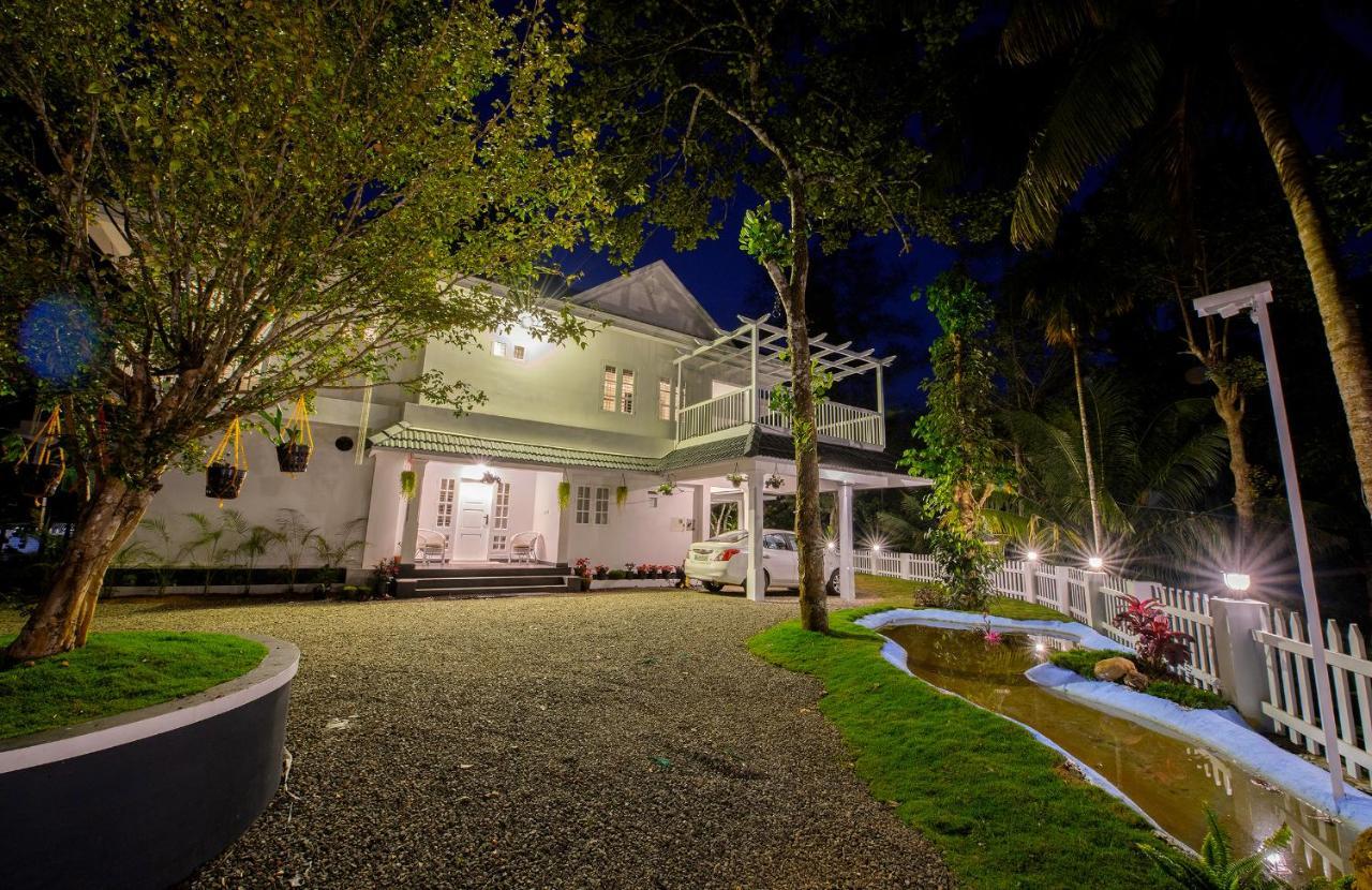 Alencherry Plantation Homestay Теккаді Екстер'єр фото